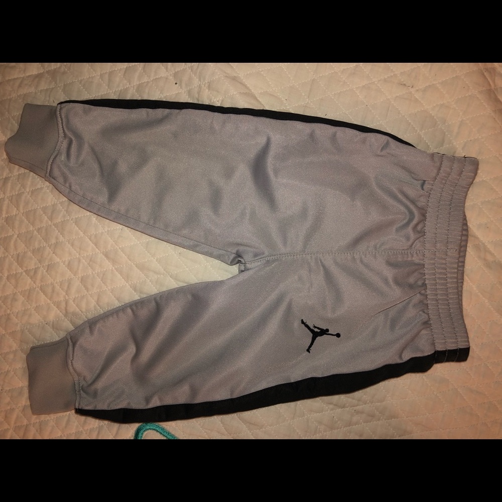 Jordan sweat suit
